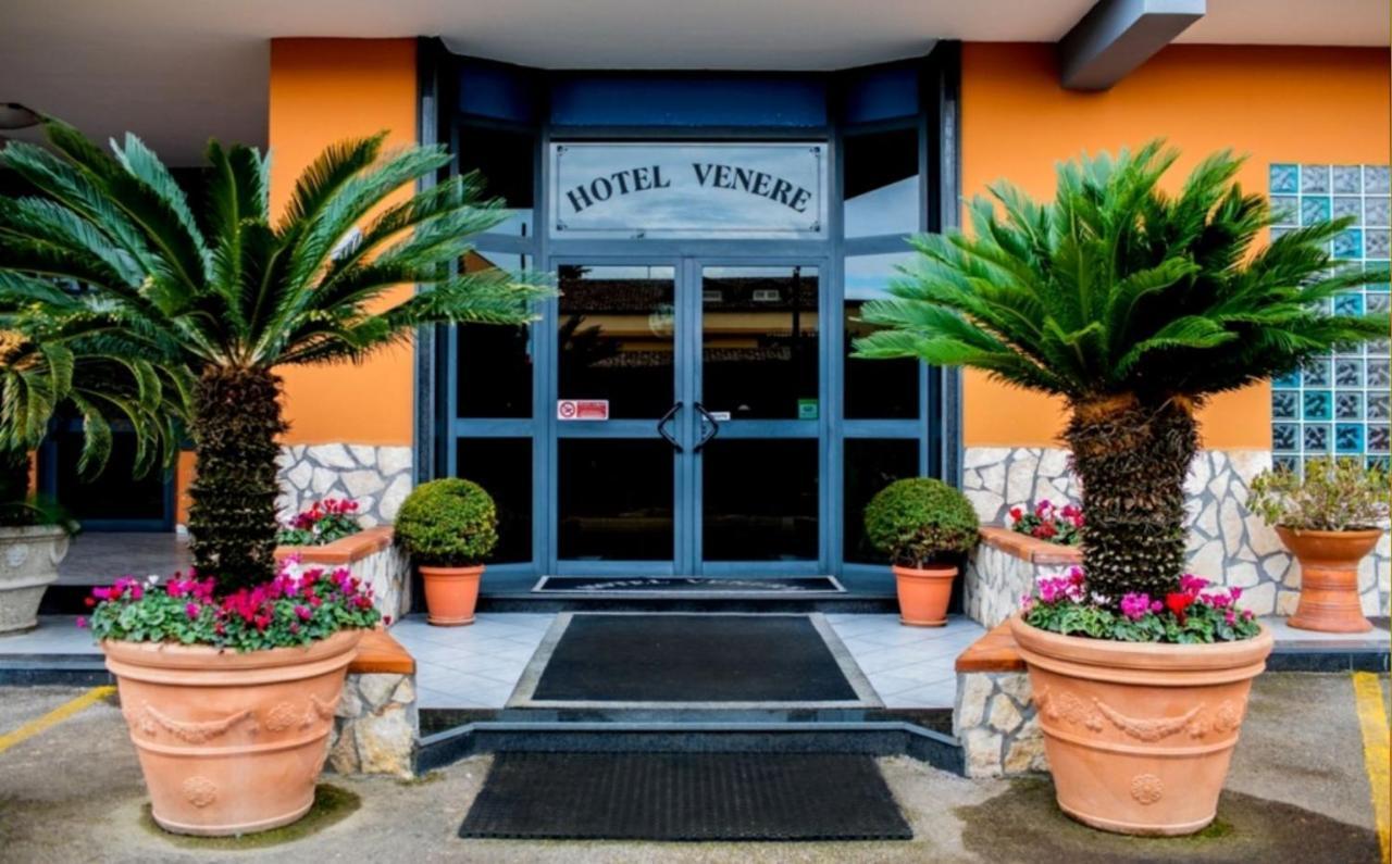 Hotel Venere Villaricca ภายนอก รูปภาพ