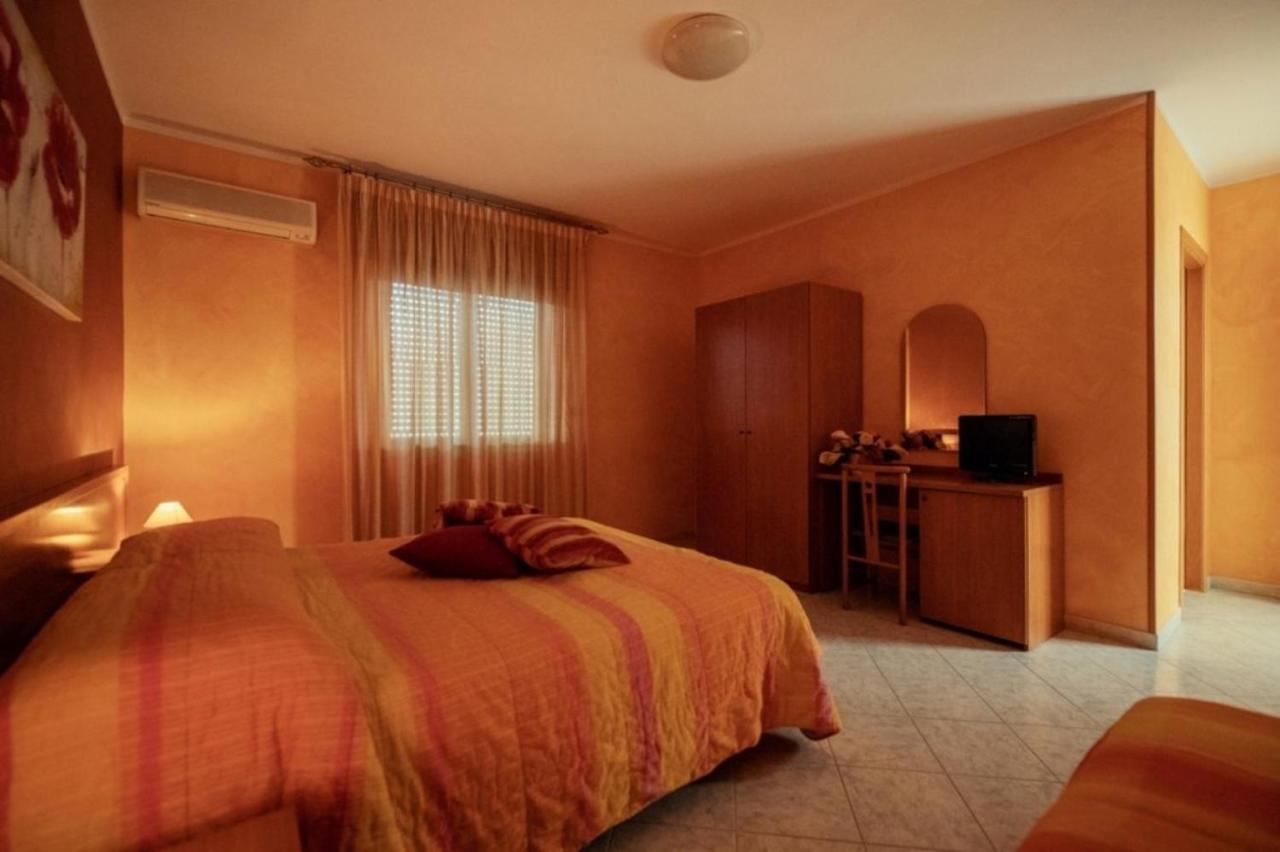 Hotel Venere Villaricca ภายนอก รูปภาพ