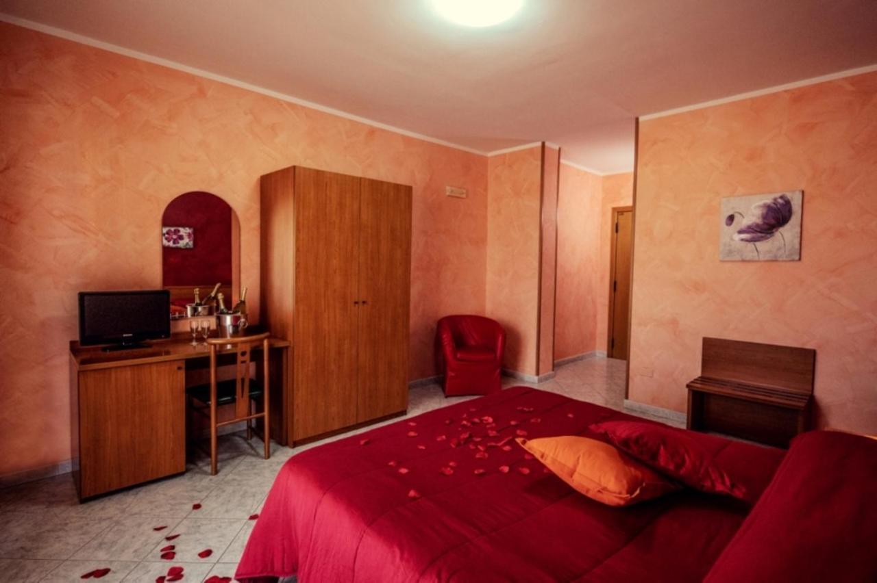 Hotel Venere Villaricca ภายนอก รูปภาพ